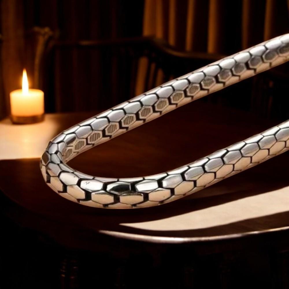 Snake Pattern Bracelet for Men & Women – 8mm Bamboo Chain Design, Smooth Surface Fashion Jewelry - My Store
